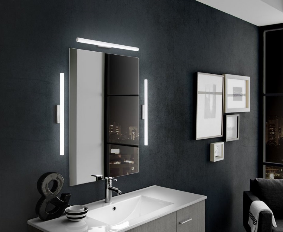 koupelnove-osvetleni-zrcadla-sapho